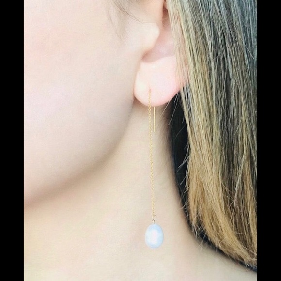 14k gold-filled threader earrings with pearls - Picture 3 of 7